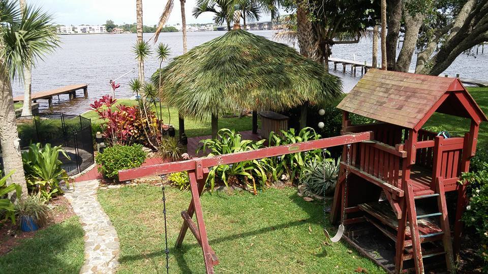 Cost to build a Tiki Hut or Tiki Bar